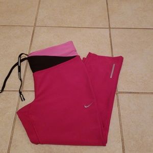 Nike Dri Fit Capri